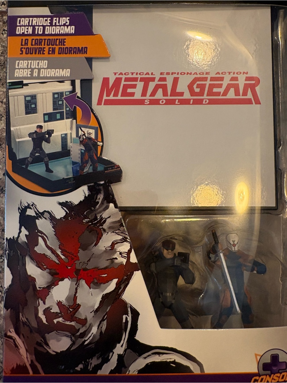 Metal Gear Solid Playstation solid snake versus cyborg ninja diorama tactical